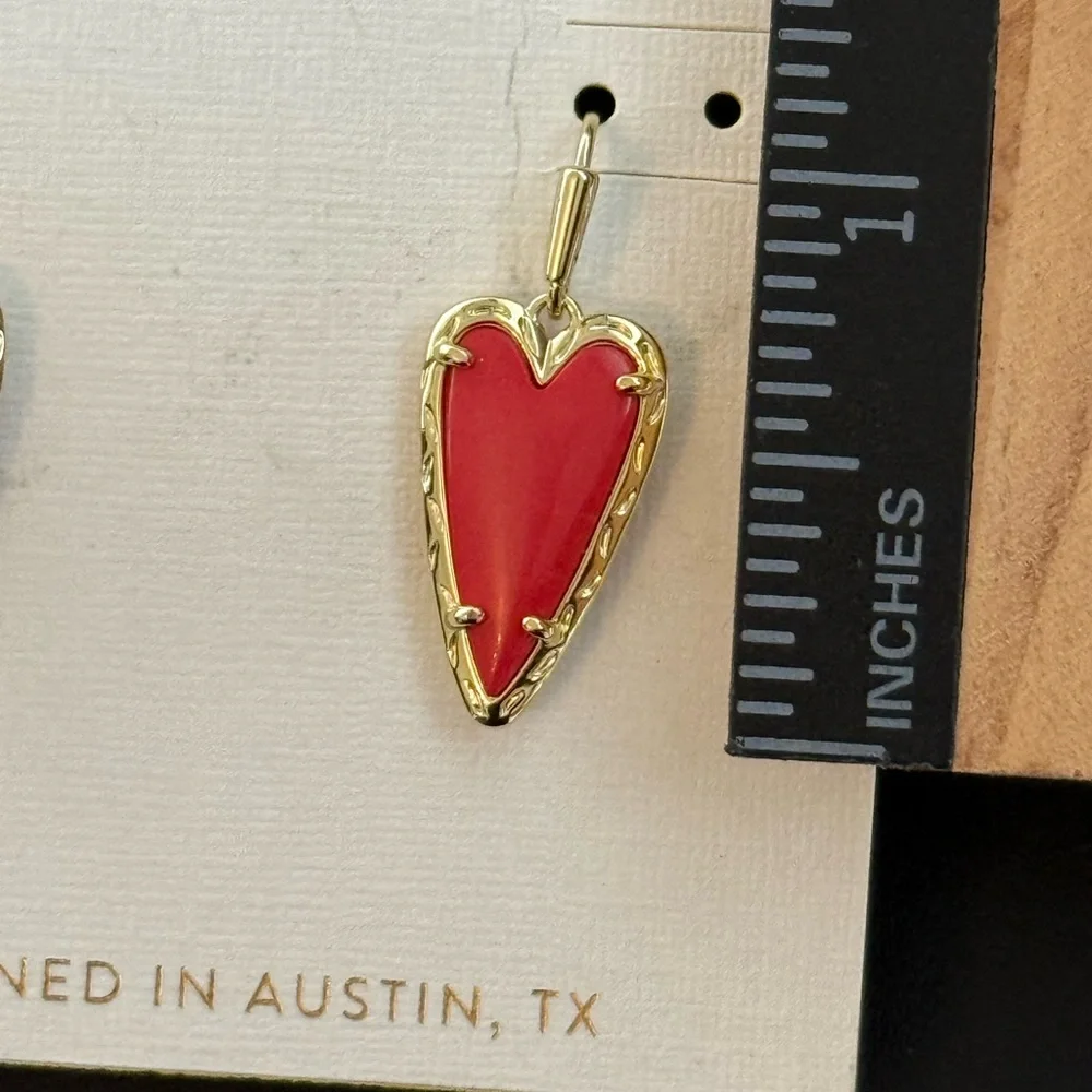 New Kendra Scott Aria Red Magnesite Drop Earrings - Picture 5 of 5